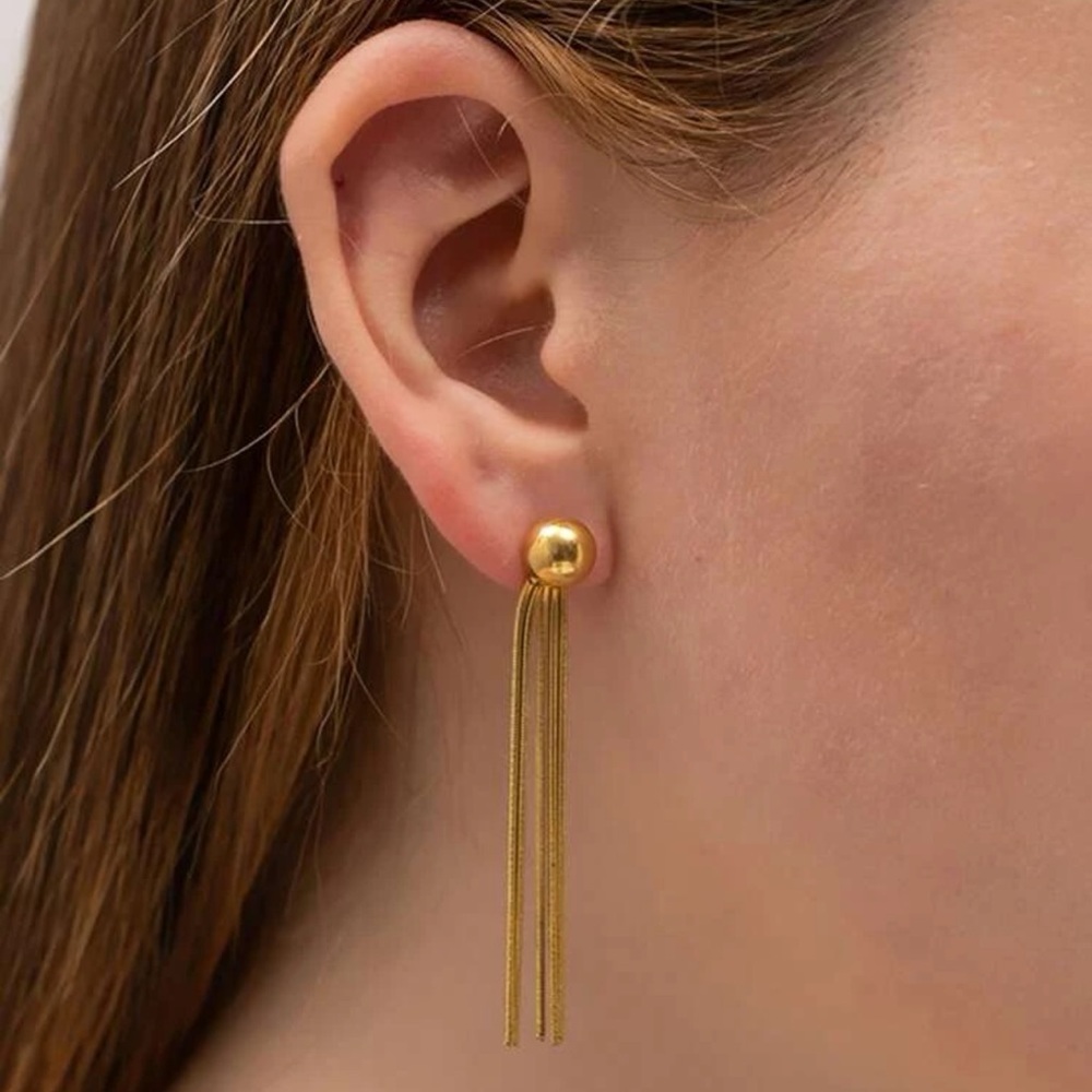 ◾️18k Gold Plated Bead Bar Tassel Earrings